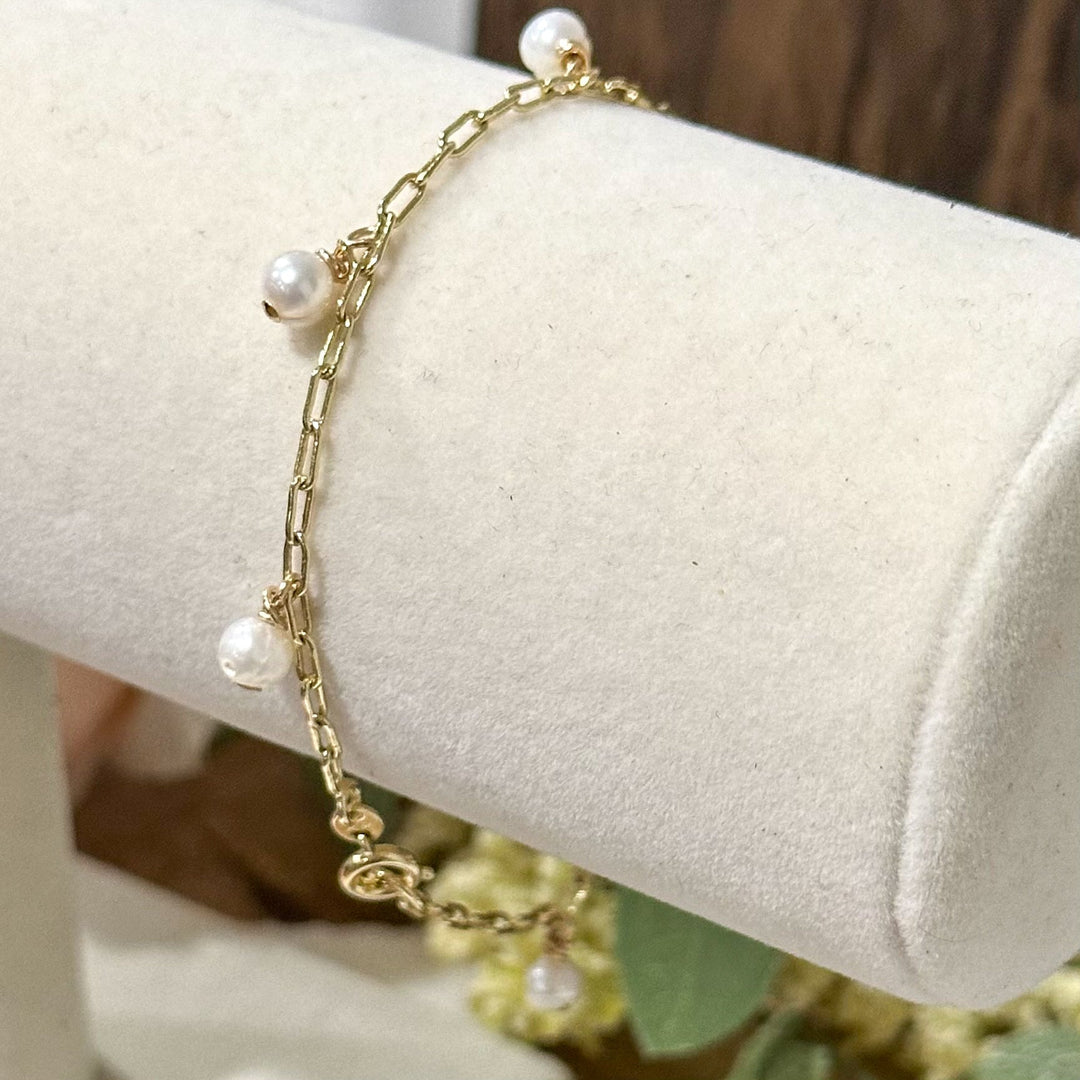 Gina Mini Perle Berlokk Armbånd